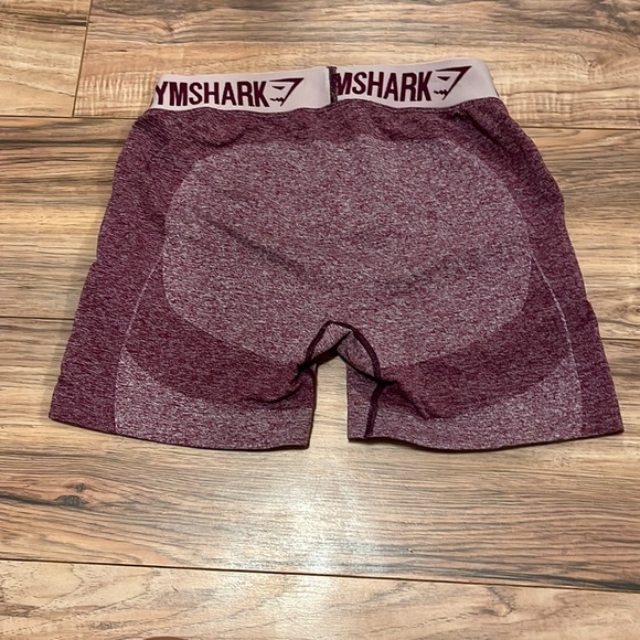 Gymshark shorts - Picture 2 of 2